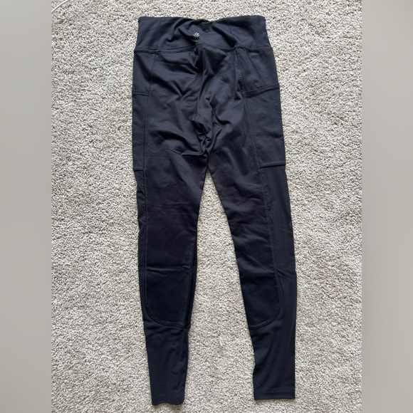 19. FOREVER 21 Activewear Pants - Picture 2 of 7